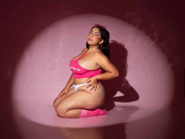 תמונה של הפרופיל AmberBoobs