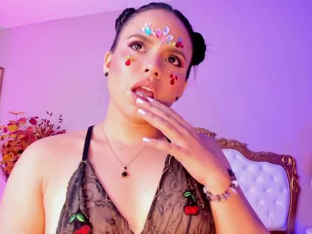 תמונות AmberCream Let me be your sexy little clown ♥ Happy halloween! ♥ ►Try control me◄ ♥Sensual striptease + cream show @goal 56♥
