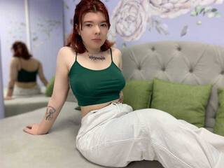 צ'אט וידאו ארוטי Amelia_Aley