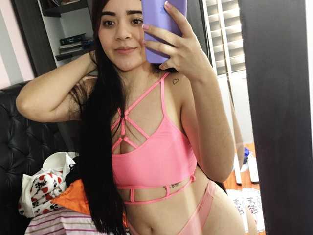 תמונה של הפרופיל AmeliaLove4u