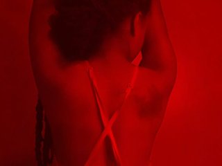 צ'אט וידאו ארוטי aminababy