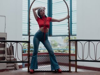צ'אט וידאו ארוטי Amira-Taylor