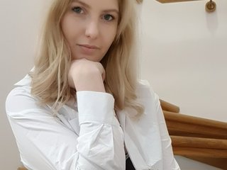 צ'אט וידאו ארוטי AmitielAngel