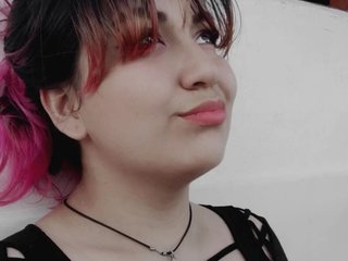 צ'אט וידאו ארוטי AmoreLucy