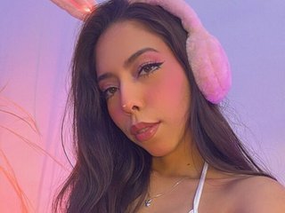 צ'אט וידאו ארוטי AmyBunny69