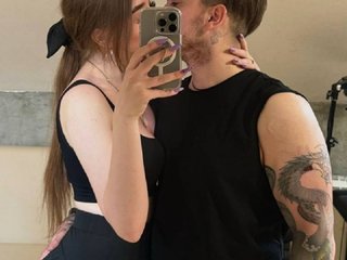 צ'אט וידאו ארוטי AmyKevin