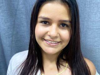 צ'אט וידאו ארוטי anahi-18