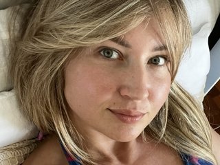 צ'אט וידאו ארוטי WhereisAlice