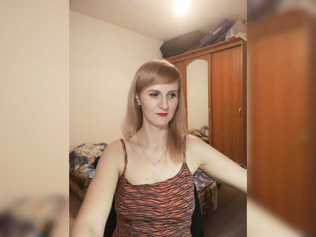 תמונות Besenok05 Hello everyone, I'm Nastya. You please me, I please). Lovens from 2tkn, strongest vibration 110tkn. Spy 30, group 50, private 70, full 100