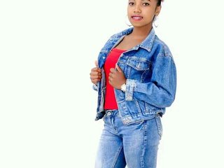 צ'אט וידאו ארוטי Andhy-1