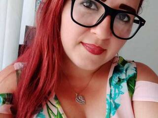 צ'אט וידאו ארוטי andreacastroo