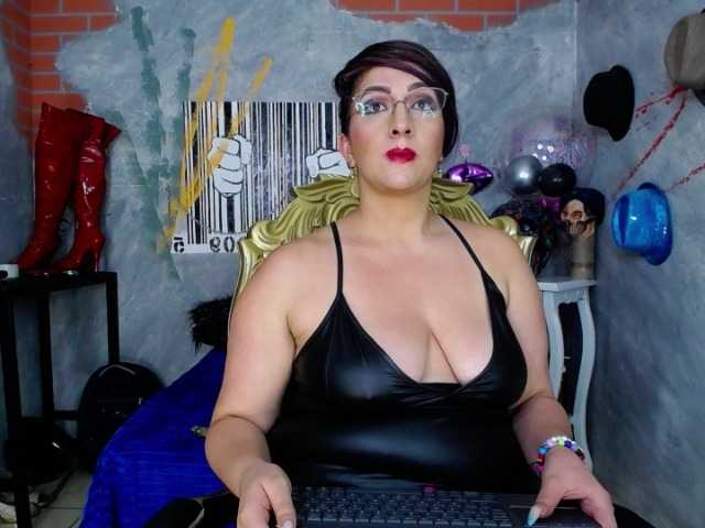 תמונות AndreaFetish welcome to my room heavy and dirty talk!!! any request must be accompanied by tokens #femdom #anal #squirt #bdsm #heels #smoke #mature #mistress #deepthroat #cei #joi #fetish #strapon #sph #bigtit