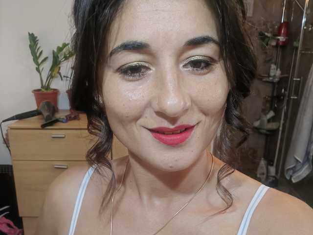 תמונה של הפרופיל Anemarie89