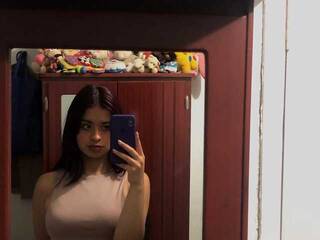 צ'אט וידאו ארוטי Angela-millers