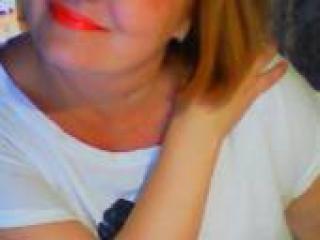 צ'אט וידאו ארוטי angelalove7
