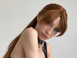 צ'אט וידאו ארוטי Angelaluxy