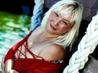 צ'אט וידאו ארוטי angelica851