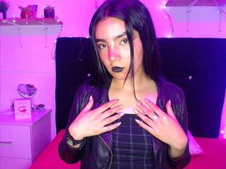 צ'אט וידאו ארוטי angelicasanty