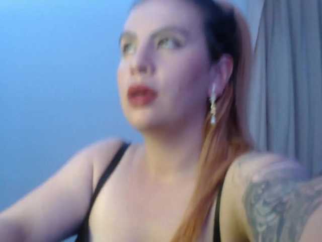 צילומי מסך משודרים AngelineCollins