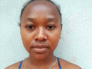 צ'אט וידאו ארוטי Angellette