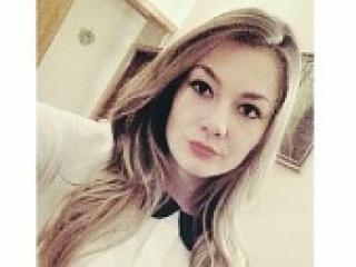 צ'אט וידאו ארוטי angellikax