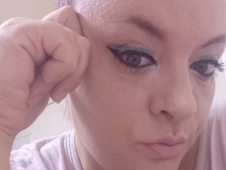 צ'אט וידאו ארוטי angelmia9011