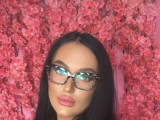 צ'אט וידאו ארוטי AngelynSugar