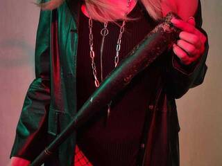 צ'אט וידאו ארוטי anikasg