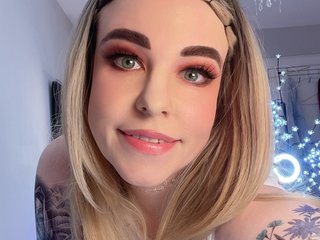 צ'אט וידאו ארוטי Anika_Talu