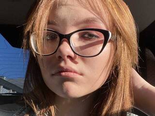 צ'אט וידאו ארוטי Anime-girl