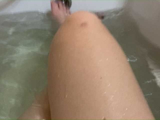 צילומי מסך משודרים AnitaShine