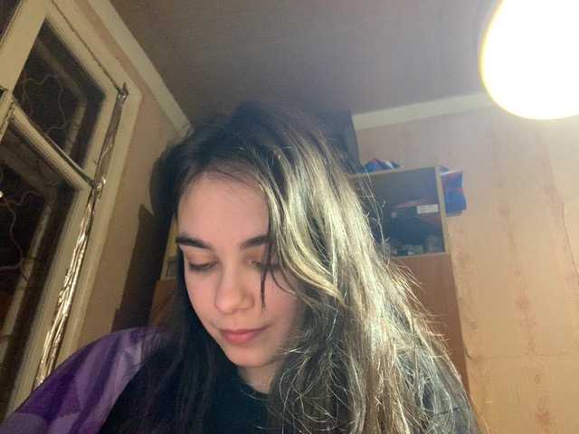 צילומי מסך משודרים AnnaCow13