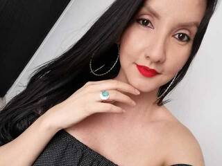 צ'אט וידאו ארוטי annakeller