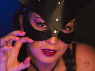 צ'אט וידאו ארוטי AnneiMullers