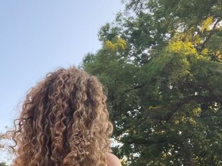 צ'אט וידאו ארוטי SunnnRise