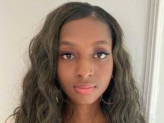 צ'אט וידאו ארוטי Anniebenz