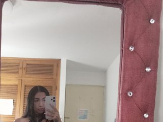 צ'אט וידאו ארוטי annikha-09