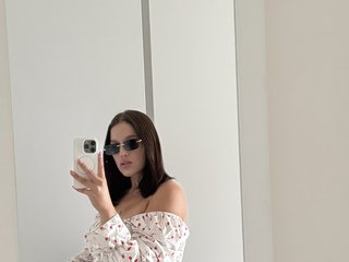 צ'אט וידאו ארוטי _Alyaaaaa_bc_