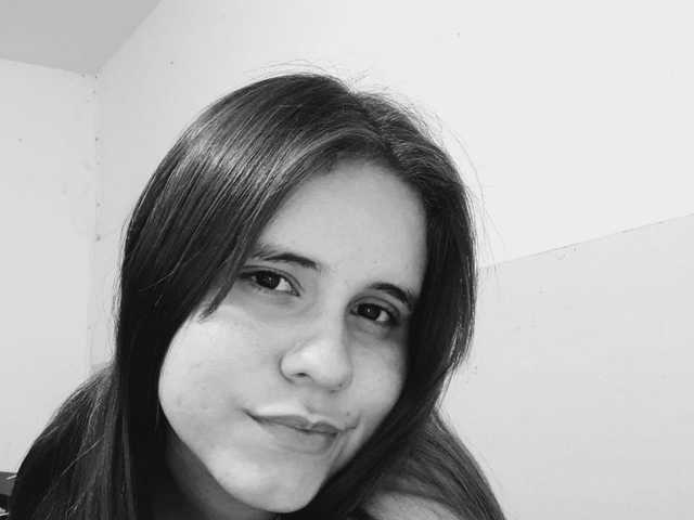 תמונה של הפרופיל antonella-adams