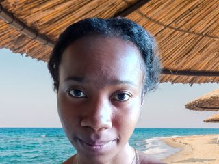 צ'אט וידאו ארוטי Antonia-2