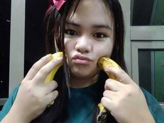 צ'אט וידאו ארוטי Anya1523