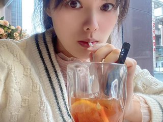 צ'אט וידאו ארוטי apple-HK