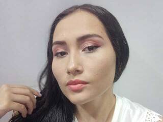 צ'אט וידאו ארוטי April-azul01