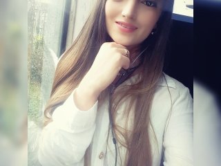 תמונה של הפרופיל april-rosse