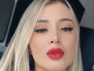 צ'אט וידאו ארוטי Apriljames