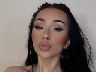 צ'אט וידאו ארוטי arazar1