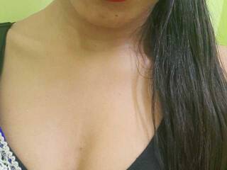 צ'אט וידאו ארוטי ArchModel