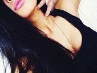 צ'אט וידאו ארוטי areana2