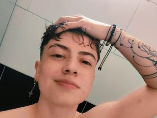 צ'אט וידאו ארוטי AresWolf-