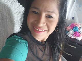 צ'אט וידאו ארוטי ARIADNE989